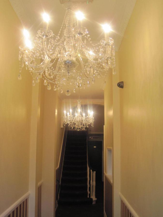 Aaraya Sussex Gardens Hotel London Bagian luar foto
